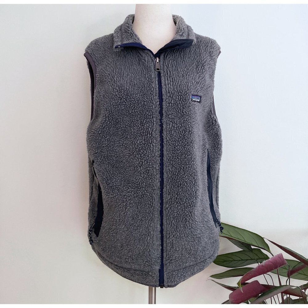 Unisex Patagonia Classic Retro-X Fleece P.E.F Vest Jacket in Gray & Blue Med‌